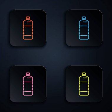 Renkli neon hattı Plastik şişe simgesi siyah arkaplanda izole edildi. Renkli kare düğmelere simgeleri yerleştir. Vektör İllüstrasyonu
