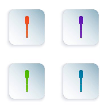 Beyaz arkaplanda izole edilmiş renkli kaşık simgesi. Mutfak aletleri. Çatal bıçak seti. Kare düğmelere simgeleri yerleştir. Vektör İllüstrasyonu