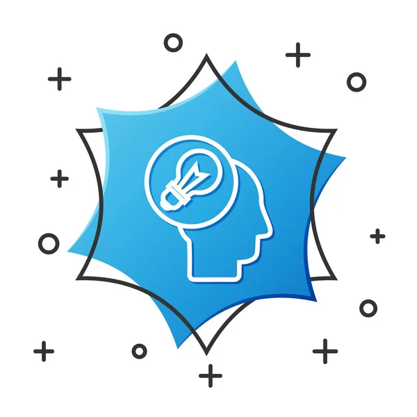 Línea blanca Cabeza humana con icono de bombilla aislada sobre fondo blanco. Botón hexágono azul. Ilustración vectorial — Vector de stock