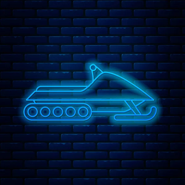 Linha de néon brilhante ícone Snowmobile isolado no fundo da parede de tijolo. Sinal de motos de neve. Desporto extremo. Ilustração vetorial —  Vetores de Stock