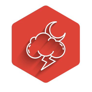 Beyaz çizgi Fırtına simgesi uzun gölgeli izole edilmiş. Şimşek ve ay işareti olan bir bulut. Fırtınanın hava durumu ikonu. Kırmızı altıgen düğmesi. Vektör İllüstrasyonu