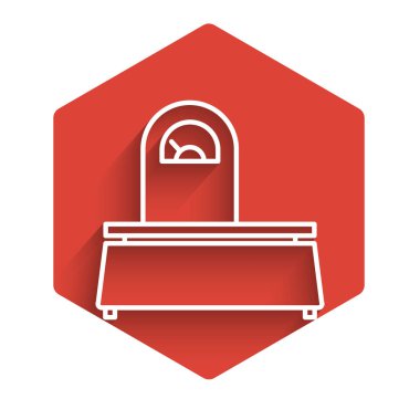 Beyaz çizgi ölçekli simge uzun gölgeli izole edilmiş. Ağırlık ölçüm aletleri. Kırmızı altıgen düğmesi. Vektör İllüstrasyonu