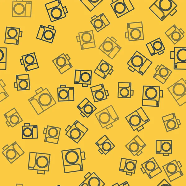 Línea azul Cámara de fotos para buzo icono aislado patrón sin costura sobre fondo amarillo. Icono de cámara fotográfica. Equipo submarino de buceo. Ilustración vectorial — Vector de stock