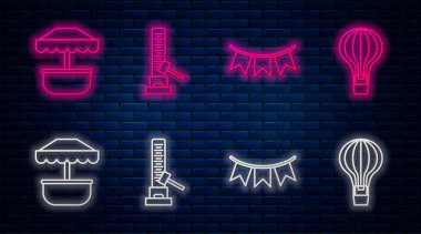 Büyük çekiçli çizgi yüksek vurucu cazibesi, bayraklı karnaval çelengi, atlıkarınca ve sıcak hava balonu. Tuğla duvarda parlayan neon simgesi. Vektör