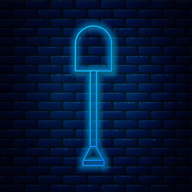 Parlayan neon çizgili kürek ikonu tuğla duvar arkasında izole edilmiş. Bahçe aletleri. Bahçecilik, tarım, çiftçilik aleti. Vektör İllüstrasyonu