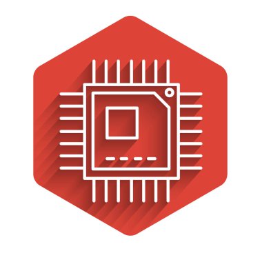 İşlemci simgesine sahip beyaz çizgi bilgisayar işlemcisi uzun gölgeyle izole edilmiş. Devre kartı işaretli çip ya da işlemci. Mikro işlemci. Kırmızı altıgen düğmesi. Vektör İllüstrasyonu