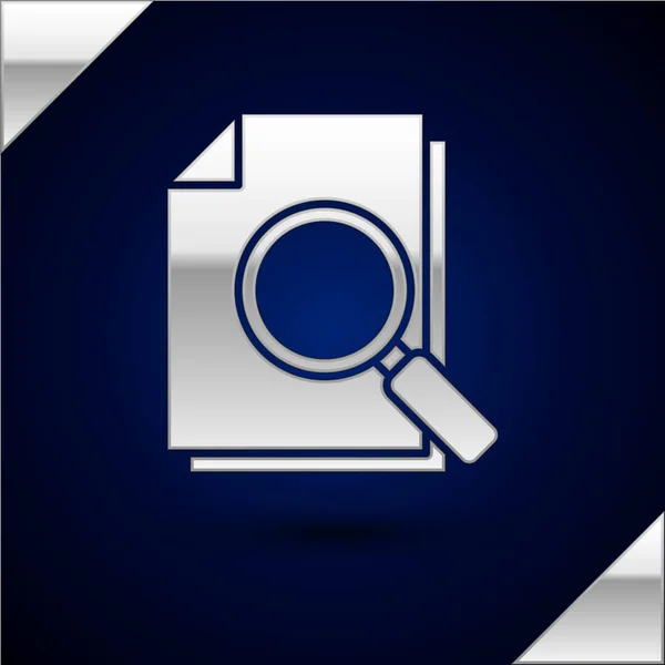 Серебряный Докумен с иконкой поиска на темно-синем фоне. Файл и увеличительная стеклянная икона. Исследовательский знак аналитики. Векторная миграция — стоковый вектор
