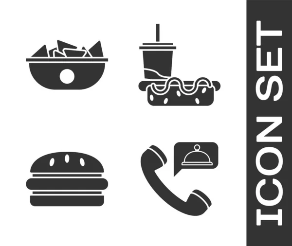 Set de pedidos de alimentos, Nachos en plato, Burger and Paper glass with drinking straw and hotdog icon. Vector — Archivo Imágenes Vectoriales