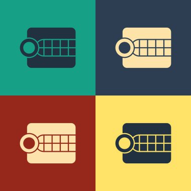 Renkli protez model simgesi renk arkaplanında izole edildi. Diş konsepti. Klasik tarzda çizim. Vektör İllüstrasyonu