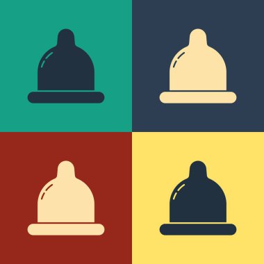 Renk arkaplanındaki renk kondom simgesi izole edildi. Güvenli aşk sembolü. Erkekler için doğum kontrol yöntemi. Klasik tarzda çizim. Vektör İllüstrasyonu