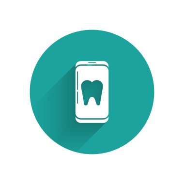 Beyaz Çevrimiçi diş bakımı ikonu uzun gölgeli izole edilmiş. Diş hizmetleri danışma merkezi. Yeşil daire düğmesi. Vektör İllüstrasyonu