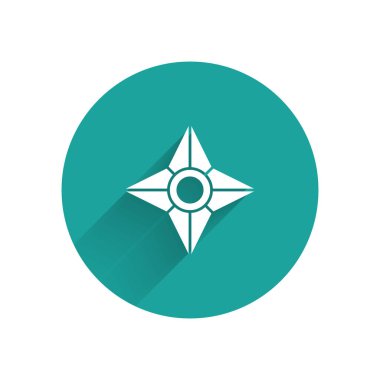 Beyaz Japon ninja shuriken ikonu uzun gölgeli izole edilmiş. Yeşil daire düğmesi. Vektör İllüstrasyonu