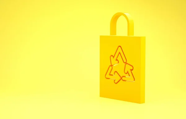 Bolsa de plástico amarillo con icono de reciclaje aislado sobre fondo amarillo. Bolsa con símbolo de reciclaje. Concepto minimalista. 3D ilustración 3D render —  Fotos de Stock