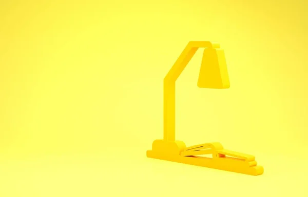 Żółte miejsce pracy z lampą stołową i ikoną otwartej książki na żółtym tle. Lampa biurowa. Koncepcja minimalizmu. Ilustracja 3d — Zdjęcie stockowe