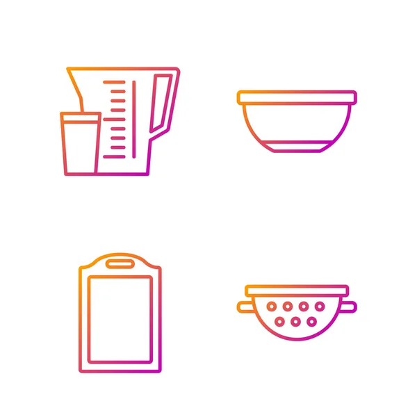 Set line Escurridor de cocina, Tabla de cortar, Taza de medir y Cuenco. Iconos de color degradado. Vector — Archivo Imágenes Vectoriales