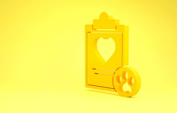 Portapapeles amarillo con icono de mascota de historia clínica médica aislado sobre fondo amarillo. Formulario de seguro de salud. Reporte de las marcas médicas. Concepto minimalista. 3D ilustración 3D render — Foto de Stock