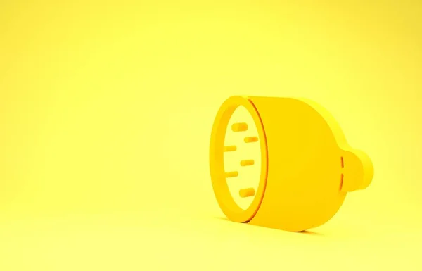 Icône de saucisse de salami jaune isolée sur fond jaune. Produit de charcuterie de viande. Concept de minimalisme. Illustration 3D rendu 3D — Photo