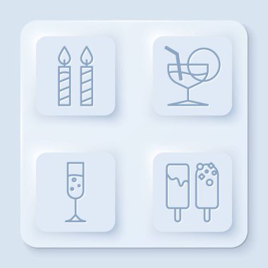 Sıra halinde doğum günü pastası mumları, martini bardağı, bir bardak şampanya ve dondurma. Beyaz kare düğme. Vektör