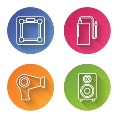 Banyo terazilerini ayarla, farklı kabloyla elektrik bankası, saç kurutma makinesi ve Stereo hoparlörü. Renkli daire düğmesi. Vektör