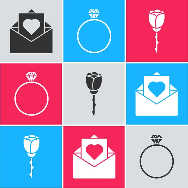 Set de sobres con corazón de San Valentín, anillo de compromiso de diamantes y el icono de la flor rosa. Vector — Vector de stock