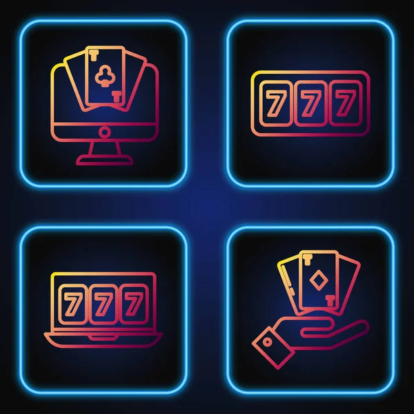 Ställ in linje Hand innehav kortlek, Online spelautomat med tur sjuor jackpot, Online poker bordsspel och spelautomat med tur sjuor jackpot. Strålande färgikoner. Vektor — Stock vektor