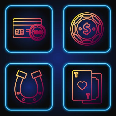 Sabit çizgi yürekli oyun kartı, at nalı, kredi kartı ve dolarlı kumarhane fişi. Renk simgeleri. Vektör