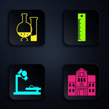 Okul binası, test tüpü ve kimyasal laboratuvar testi, mikroskop ve cetvel. Siyah kare düğme. Vektör
