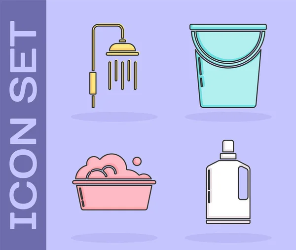 Set Bouteilles Plastique Pour Liquide Vaisselle Pommeau Douche Avec Gouttes — Image vectorielle