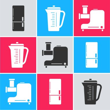 Buzdolabı, ölçü kabı ve mutfak kıyma makinesi ikonunu ayarla. Vektör