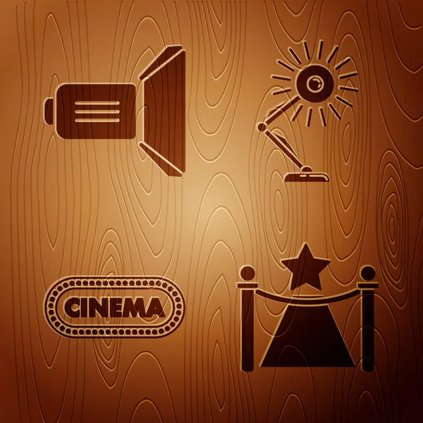 设置地毯与障碍和明星 电影聚光灯 电影海报设计模板和台灯木制背景 — 图库矢量图片