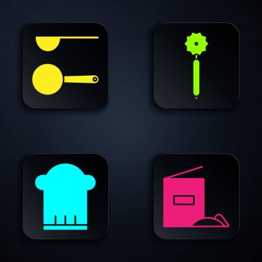 Un paketi, ölçü kaşığı, şef şapkası ve pizza bıçağı. Siyah kare düğme. Vektör