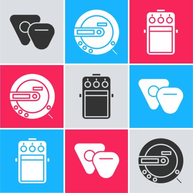 Gitar penasını, müzik CD çalarını ve gitar pedalı simgesini ayarla. Vektör