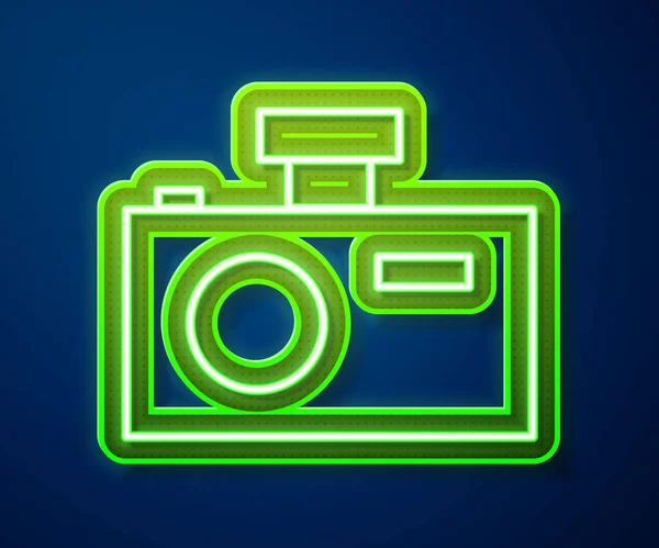 Linea al neon incandescente icona della fotocamera fotografica isolata su sfondo blu. Icona della fotocamera fotografica. Illustrazione vettoriale — Vettoriale Stock