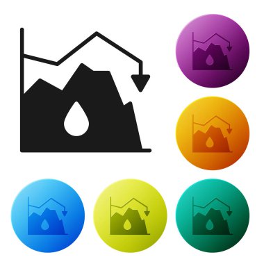 Beyaz arka planda, ham petrol fiyatlarındaki kara damla izole edilmiş. Petrol endüstrisi krizi konsepti. Simgeleri renk daire düğmelerine ayarla. Vektör İllüstrasyonu