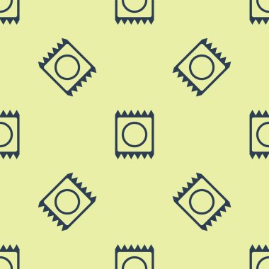 Paket simgesinde mavi prezervatif sarı arka planda izole edilmiş pürüzsüz desen. Güvenli aşk sembolü. Erkekler için doğum kontrol yöntemi. Vektör İllüstrasyonu