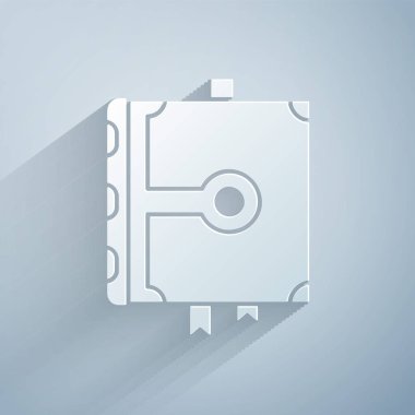 Kağıt, gri arka planda izole edilmiş Eskiler 'in sihirli kitabını simya tarifleri, mistik büyüler ve büyü simgesi ile kesiyor. Kağıt sanatı tarzı. Vektör İllüstrasyonu