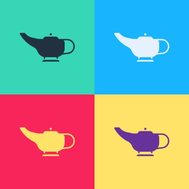 Pop Art Magic lambası ya da Aladdin lamba ikonu renkli arka planda izole edilmiş. Dilek için ruhani lamba. Vektör İllüstrasyonu