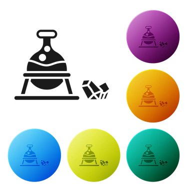 Siyah Cadı Kazanı ve beyaz arka planda izole edilmiş sihirli taş ikonu. Simgeleri renk daire düğmelerine ayarla. Vektör İllüstrasyonu