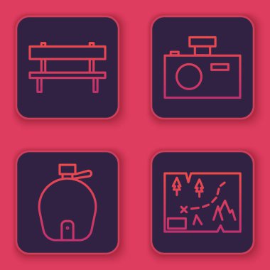 Bench hattını, su şişesini, fotoğraf makinesini ve konumu olan katlanmış haritayı ayarla. Mavi kare düğme. Vektör