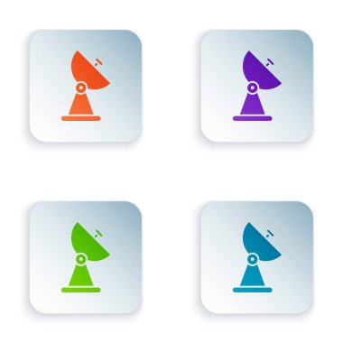 Renkli Radar simgesi beyaz arkaplanda izole edildi. Arama sistemi. Uydu sinyali. Kare düğmelere renkli simgeleri yerleştir. Vektör İllüstrasyonu