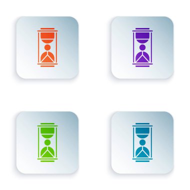 Beyaz arkaplanda izole edilmiş kum ikonu akan eski kum saati rengi. Kum saati işareti. İş ve zaman yönetimi kavramı. Kare düğmelere renkli simgeleri yerleştir. Vektör İllüstrasyonu