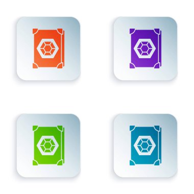 Beyaz arka planda izole edilmiş simya tarifleri, mistik büyüler ve büyü simgeleri içeren Eskiler 'e ait bir büyü kitabı. Kare düğmelere renkli simgeleri yerleştir. Vektör İllüstrasyonu