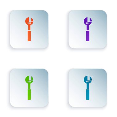 Renk Ayarlanabilir anahtar simgesi beyaz arkaplanda izole edildi. Kare düğmelere renkli simgeleri yerleştir. Vektör İllüstrasyonu