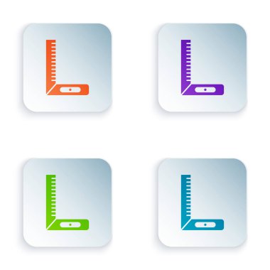 Renk Köşesi cetvel simgesi beyaz arkaplanda izole edildi. Yerleşim alanı, açı cetvel, marangozluk, ölçüm aletleri, ölçek. Kare düğmelere renkli simgeleri yerleştir. Vektör İllüstrasyonu