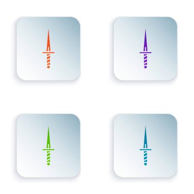 Beyaz arkaplanda renk hançeri simgesi izole edildi. Bıçak ikonu. Keskin bıçaklı kılıç. Kare düğmelere renkli simgeleri yerleştir. Vektör İllüstrasyonu