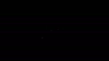 Kesme tahtası simgesindeki beyaz çizgi suşisi siyah arkaplanda izole edilmiş. Tahtada Asya yemeği suşisi. 4K Video hareketli grafik canlandırması