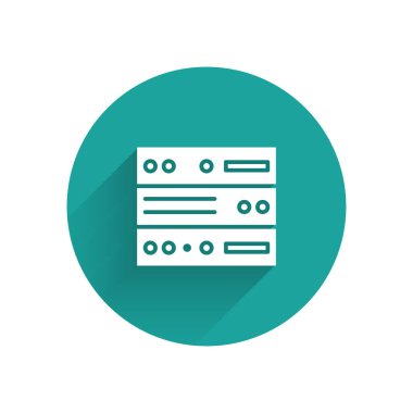Beyaz Sunucu, Data, Web Sunucu simgesi uzun gölgeli izole edildi. Yeşil daire düğmesi. Vektör İllüstrasyonu