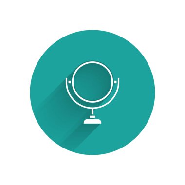 Beyaz yuvarlak makyaj aynası ikonu uzun gölgeli izole edilmiş. 8 Mart. Uluslararası Mutlu Kadınlar Günü. Yeşil daire düğmesi. Vektör İllüstrasyonu