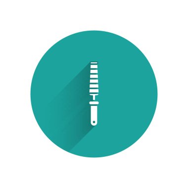 Uzun gölgeli ağaç simgesi için beyaz keski aracı. Yeşil daire düğmesi. Vektör İllüstrasyonu