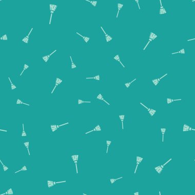 Yeşil Cadıların süpürge ikonu yeşil arkaplandaki kusursuz deseni izole etti. Mutlu Cadılar Bayramı Partisi. Vektör İllüstrasyonu